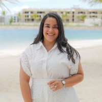 Angela De León