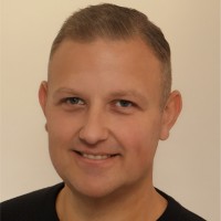 Daniel Schütze