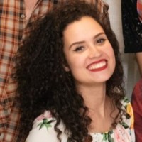 Lauren Pupo Teixeira de Oliveira