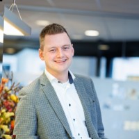 Damien Dikkers