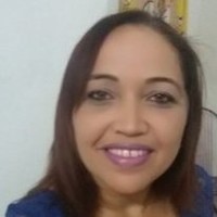 Kláudia Oliveira