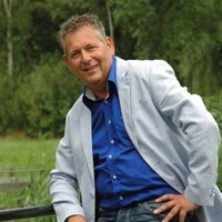 Peter Faling