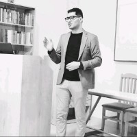 Sina Eslami