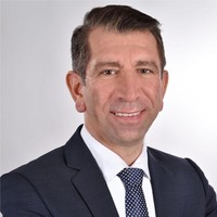 Veysi Ezgin, Dipl. Volkswirt