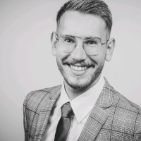Niklas Wolf