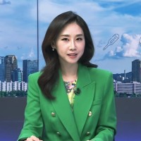 Jee Girault (née Lee)