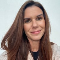 Claire Grant