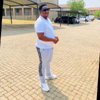 Tumi Molefe