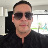 Humberto León  Vera