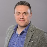Stephen Lynch