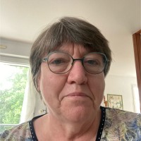 Anne Guern Scutnaire