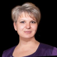 Елена Семенова