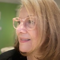 Vicki Leavy