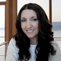 Andra M Hall