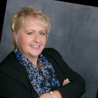 Karen Mika