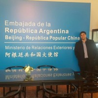 Ezequiel D Fernandez