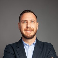 Oliver K.