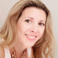 Natalia del Pilar de la Puente