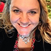 Jennifer Emery De Hernandez