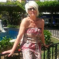 Elaine Temple
