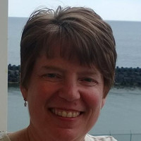 Susie Saunders
