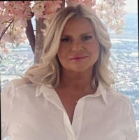 Christie Fitzsimons, Mpa