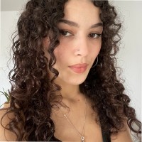 Ines Bouchellaleg
