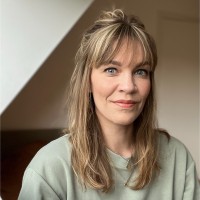 Hélène van den Dries