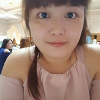 Chloe Lee
