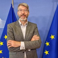 Dr. Joerg Krause