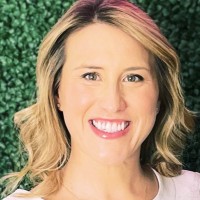 Nichole Veach