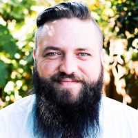Robert Lyons