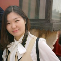 杨营营