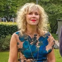 Anita De Winter