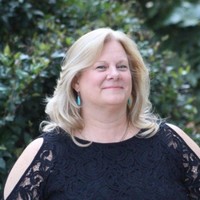 Traci Hammond