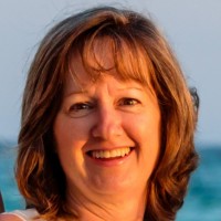 Felicia English