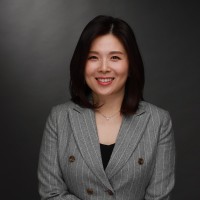 Claire Yang, Mba