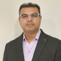 Dr Tarak Parikh