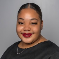 Rae Benoit, Ma