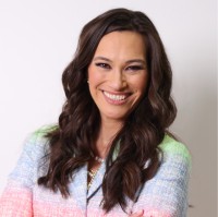 Nina Lowe