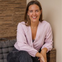 Ghislaine Van Der Veen