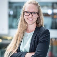 Dr. Laura Oberle