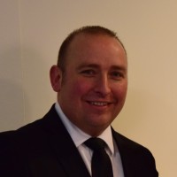Lee Dobson