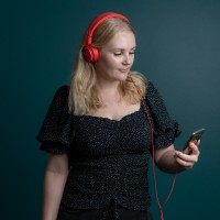 Julia Mäkelä