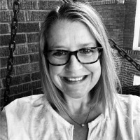 Ellen Fay-Itzkowitz, LCSW, CDCES