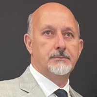 Robert Merhebi
