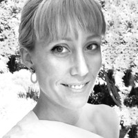 Andrea Simon