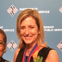 Lisa Pelstring