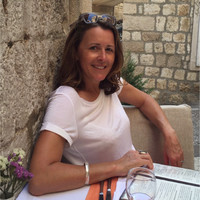 Julia Kemp