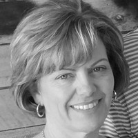 Stephanie Lind